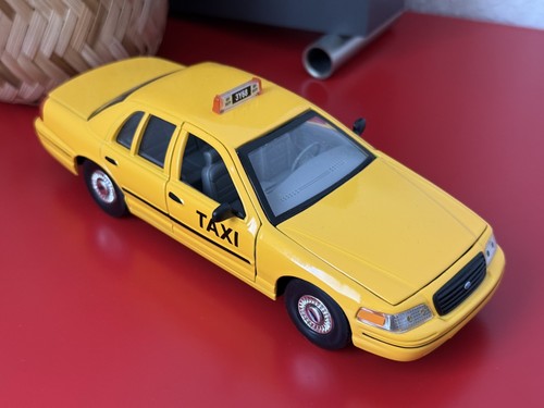 Ford crown victoria new - crown,