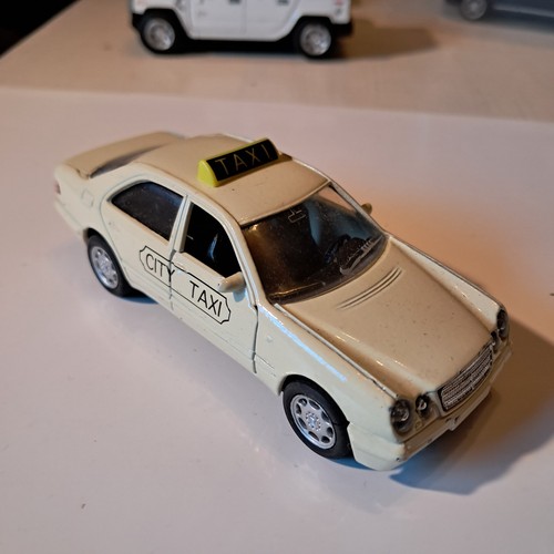 Modellauto welly mercedes benz - modellauto,